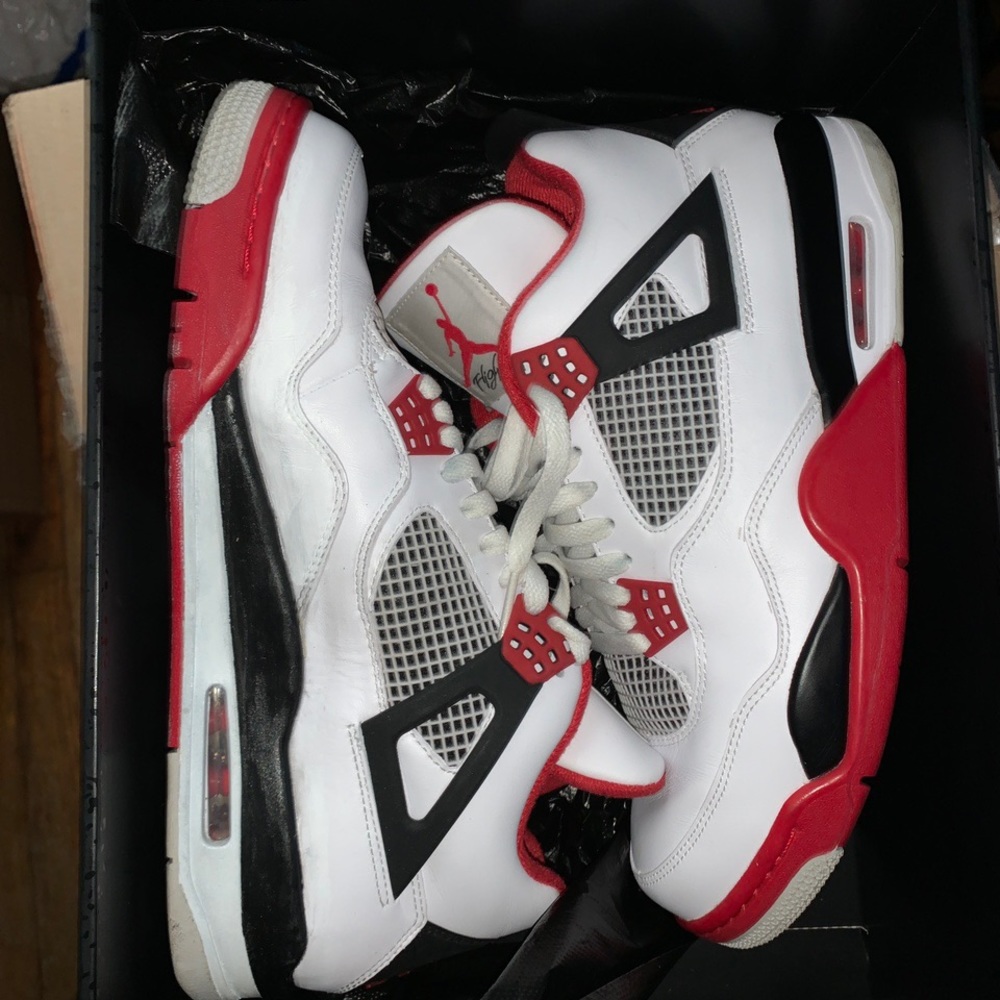 Fire Red 4s *SOLD*